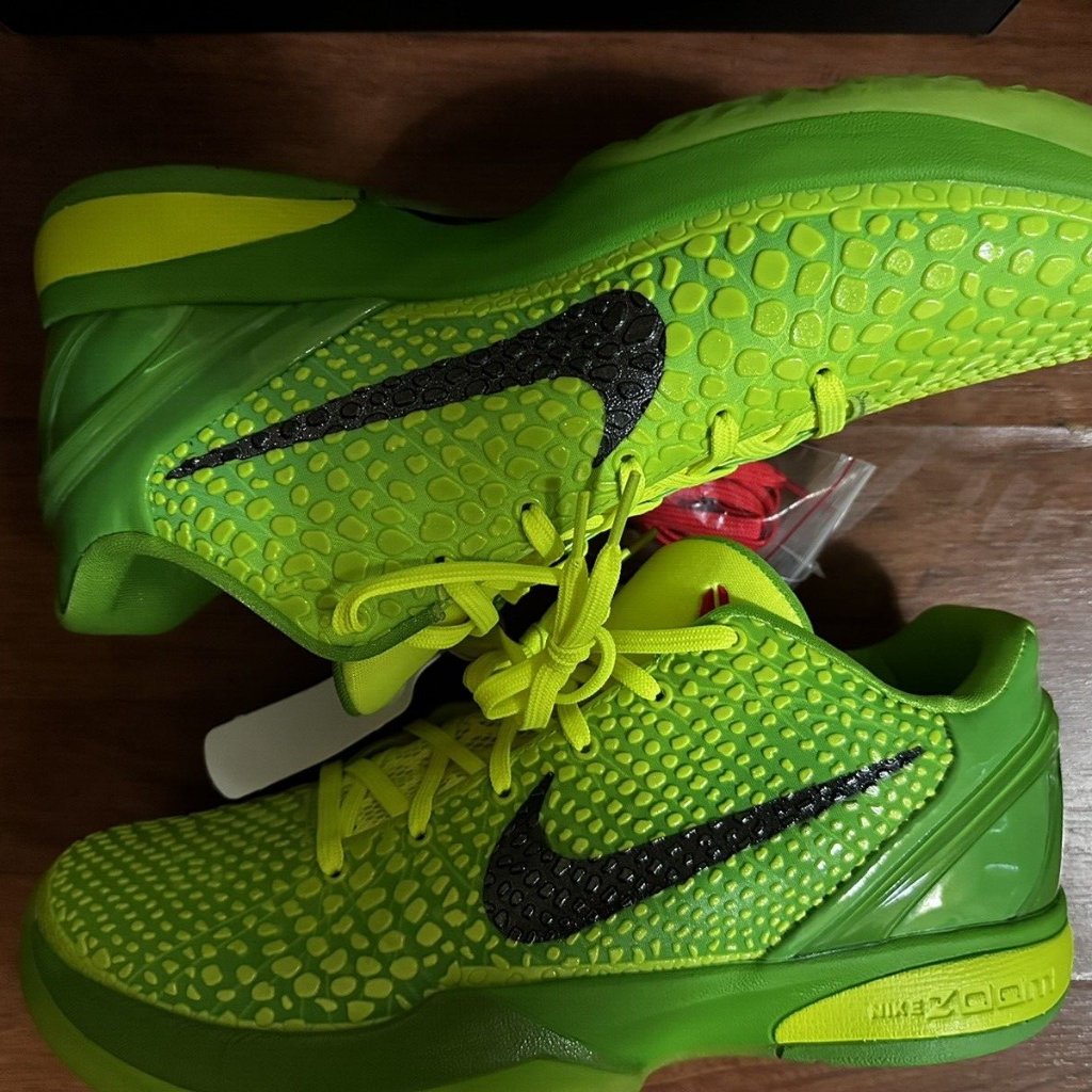 Kobe 6 Protro "Grinch" Size 11